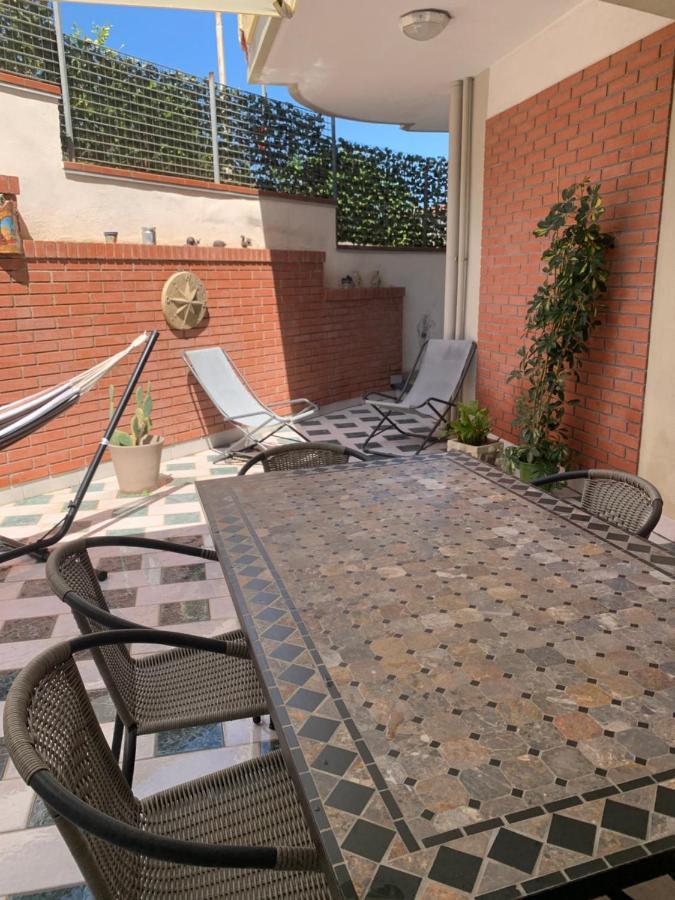 Torrevarata Vacanze Villa Santa Teresa Di Riva Dış mekan fotoğraf